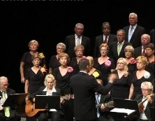 Imagen de La Coral Jose Hodar Homenajeó A Cesar Cánovas Con Un Concierto En El Teatro.