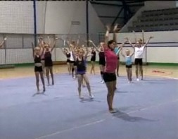 Imagen de La Gimnasta Torrevejense Jennifer Colino Será Colaboradora Del Club Tanit De Ibiza