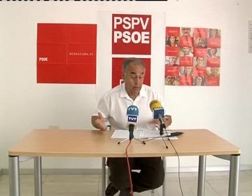 Imagen de El PSOE critica que la Generalitat sólo presupueste 263.880 euros en 2012 para Torrevieja