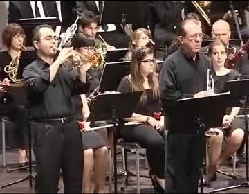 Imagen de La UMT interpretó el Concierto Extraordinario Dia de la Madre en el Teatro Municipal