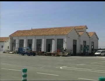 Imagen de Las Salinas como futuro centro universitario de biología o medio ambiente