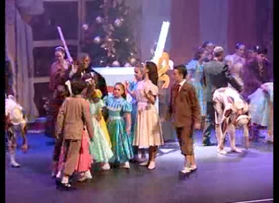 Imagen de Rotundo éxito de las dos representaciones del ballet El Cascanueces en el teatro municipal