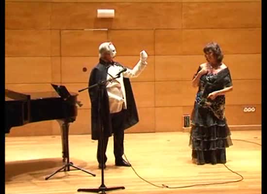 Imagen de El Palacio de la Música acogió un gran concierto de obra lírica y piano tocado con cuatro manos