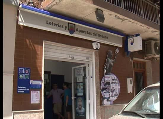 Imagen de La Bonoloto deja casi 82.000 euros en la administración Bella Lola de Torrevieja