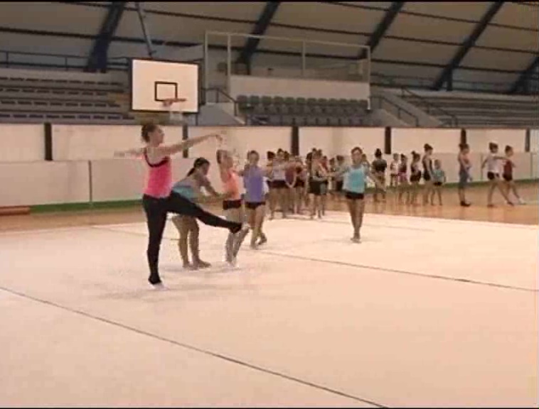 Imagen de El nuevo club de gimnasia rítmica Jennifer Colino inicia su andadura en Torrevieja