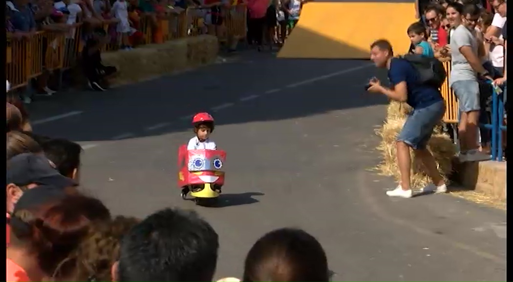 Imagen de Los autos locos se convierten en una apuesta exitosa en las fiestas de La Mata