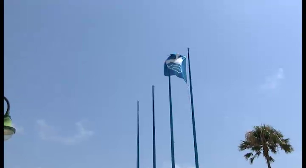Imagen de Torrevieja se queda otro año más sin banderas Qualitur