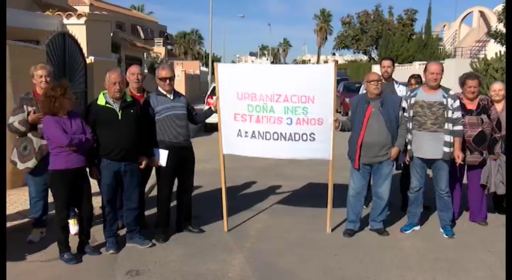 Imagen de Los vecinos de la urbanización Doña Inés se sienten «engañados y desatendidos desde hace 3 años»