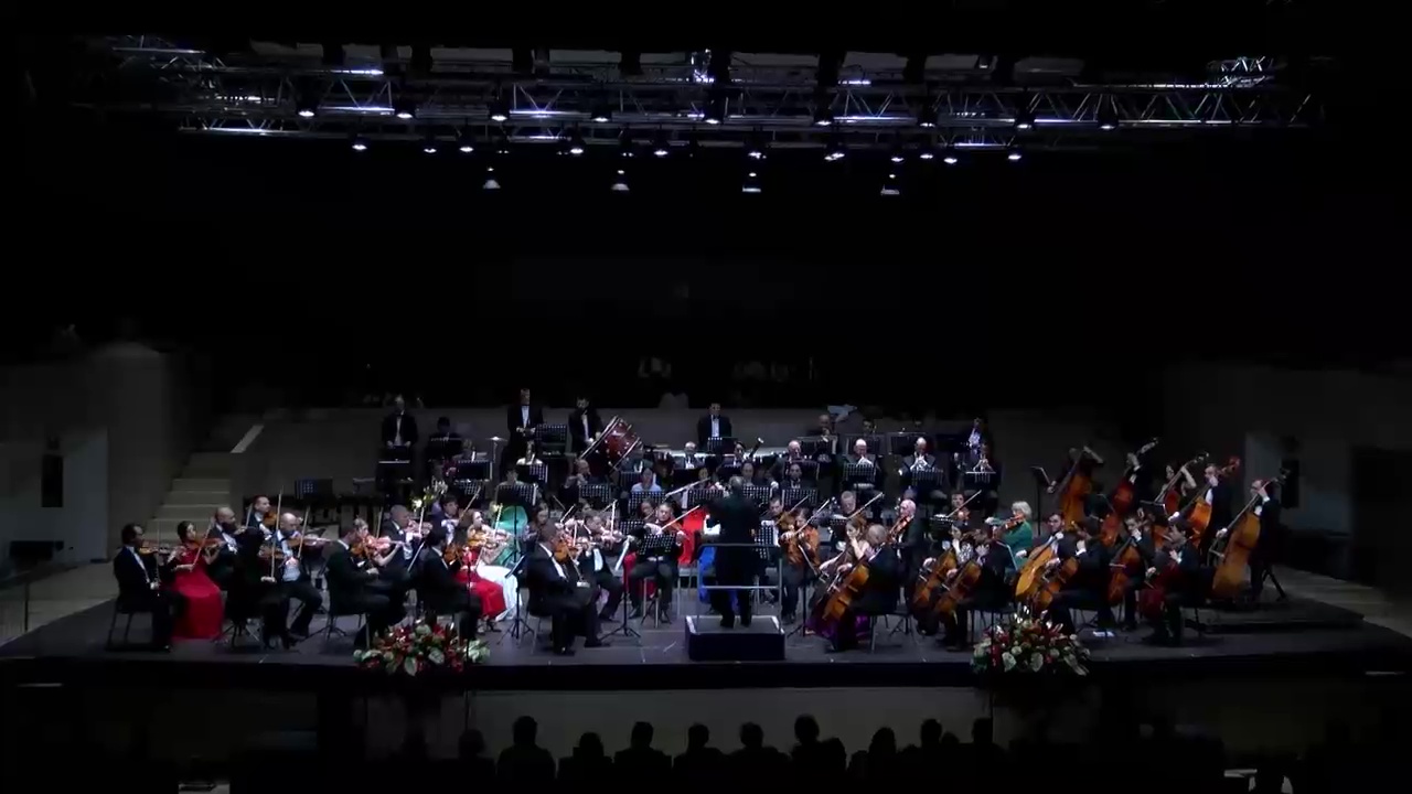 Imagen de Elegancia, profesionalidad y emoción en el concierto de Año Nuevo-Reyes de la OST