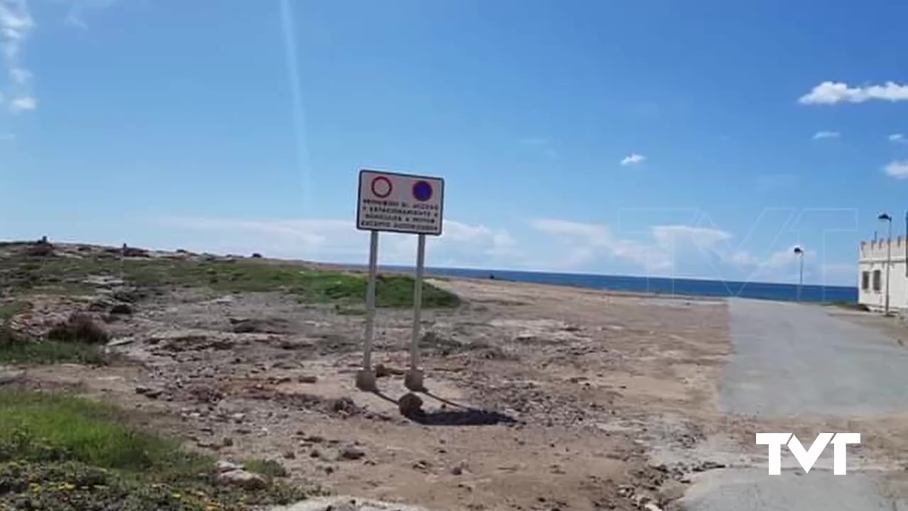 Imagen de Prohibido el estacionamiento y la circulación de vehículos en las Calas de Torrevieja