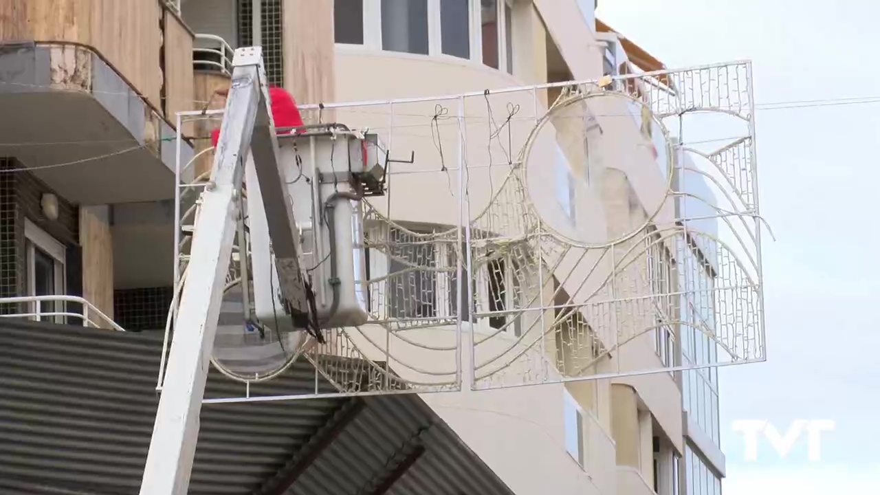 Imagen de Comienza la instalación de las luces navideñas