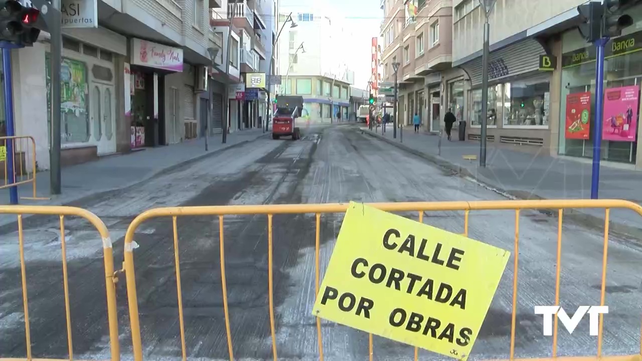 Imagen de Cierre de la calle Ramón Gallud por obras de reasfaltado