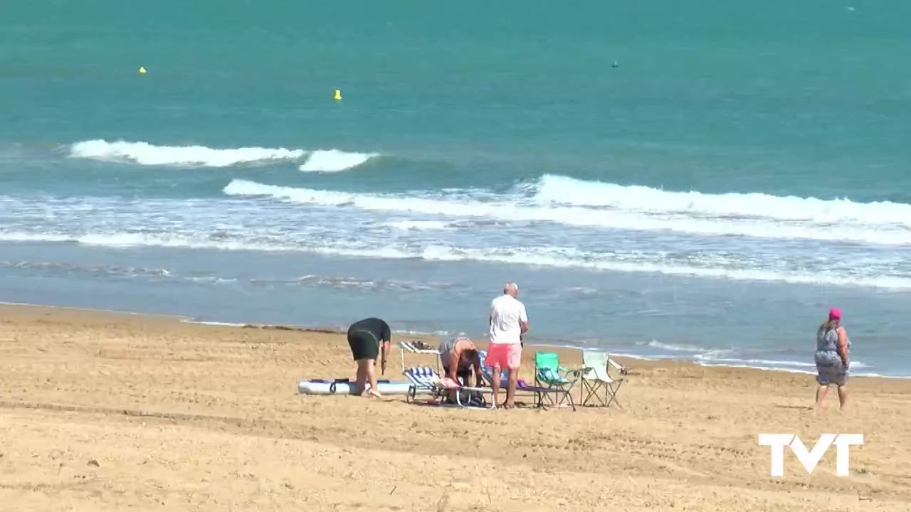 Imagen de El uso de la mascarilla ya es obligatorio también en playas independientemente de la distancia