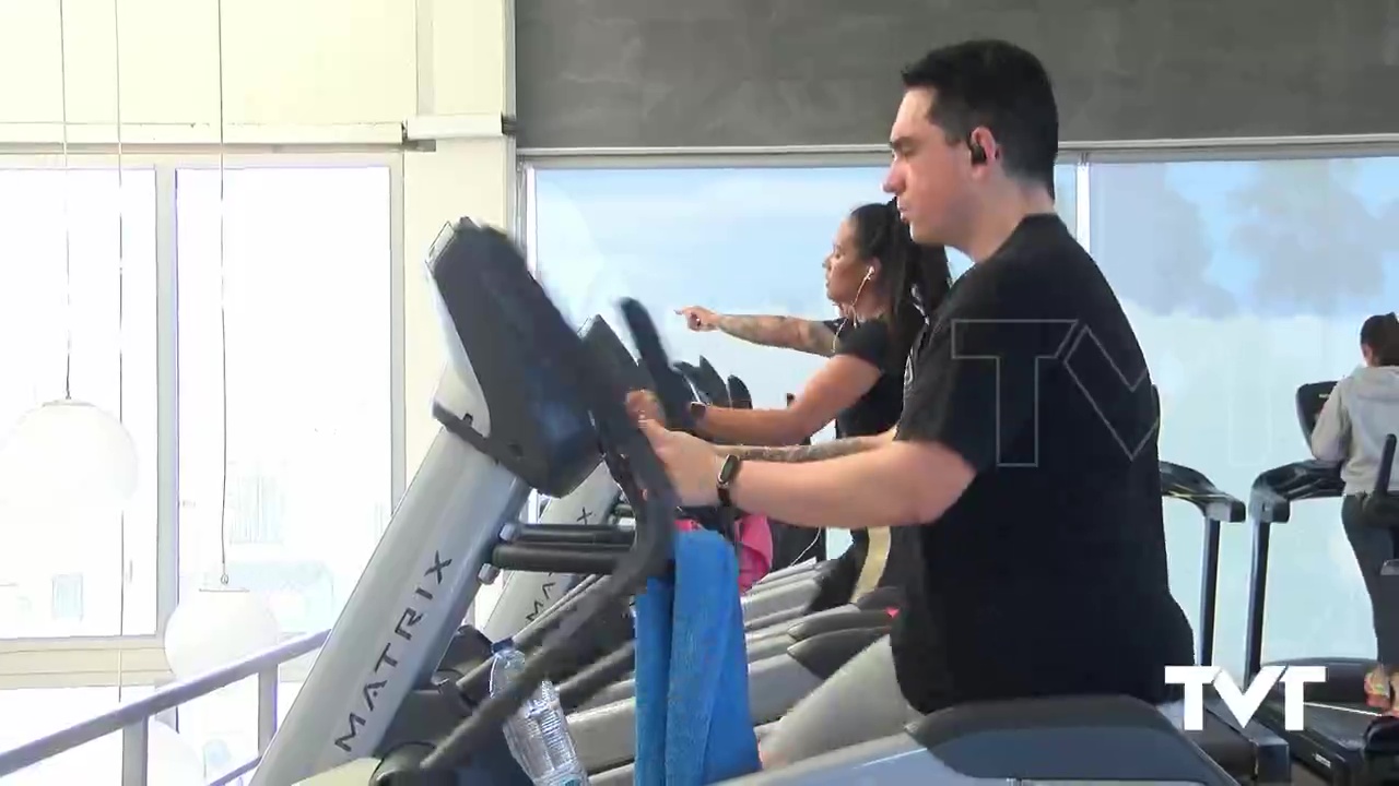 Imagen de Los clientes de gimnasios celebran poder practicar sus rutinas sin mascarilla