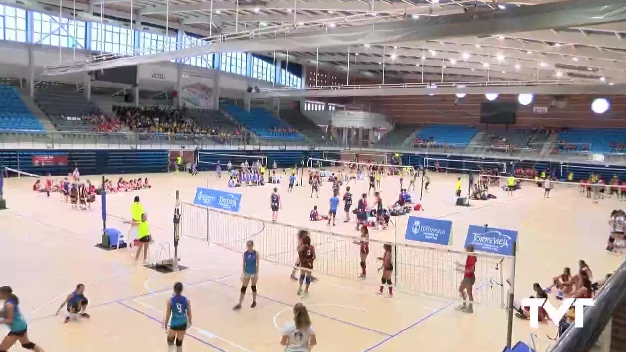 Imagen de Termina el voley y empieza el fútbol en la Torrevieja International Cup