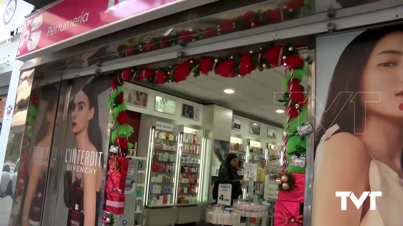 Imagen de Una clínica dental, una farmacia y una floristería, premiados del Concurso de Escaparatismo Navideño