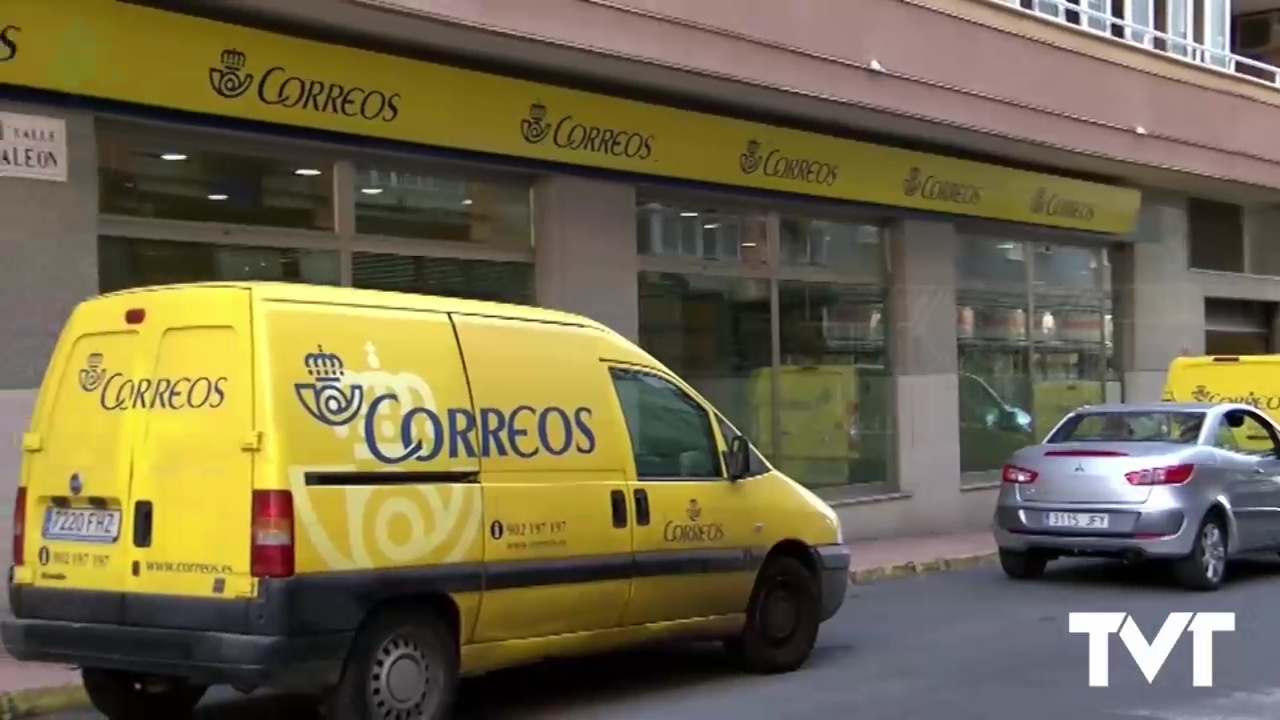 Imagen de CSIF realiza una concentración ante la falta de personal en Correos de Torrevieja