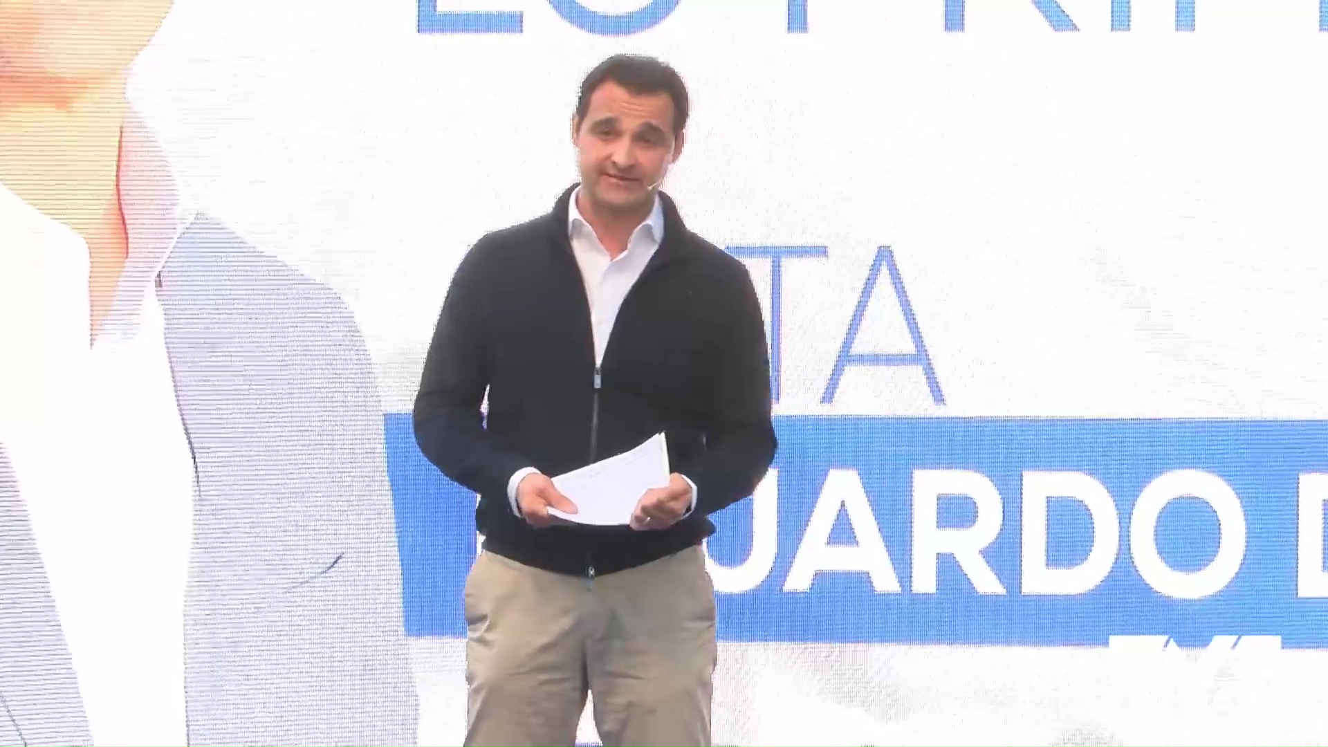 Imagen de Eduardo Dolón presenta a las personas que conforman la candidatura del PP en Torrevieja