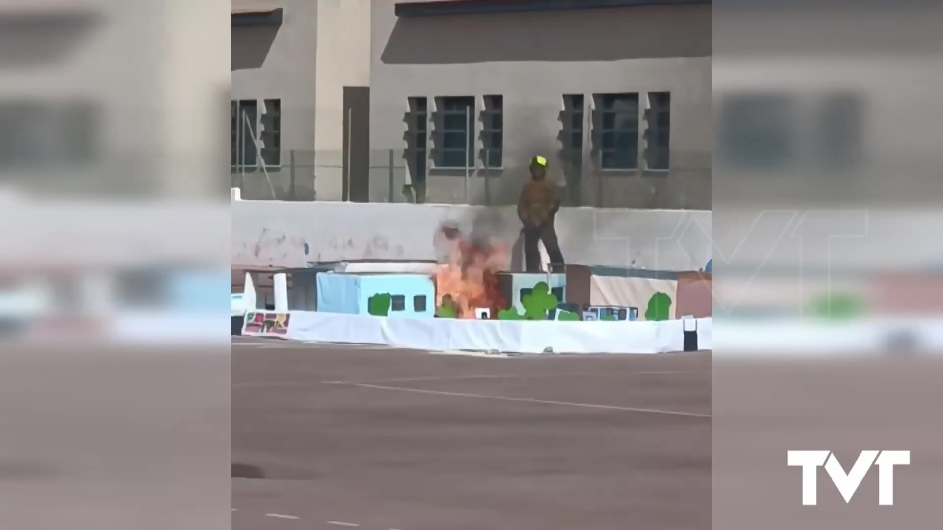 Imagen de La fiesta de Hogueras ha llegado al CEIP Inmaculada