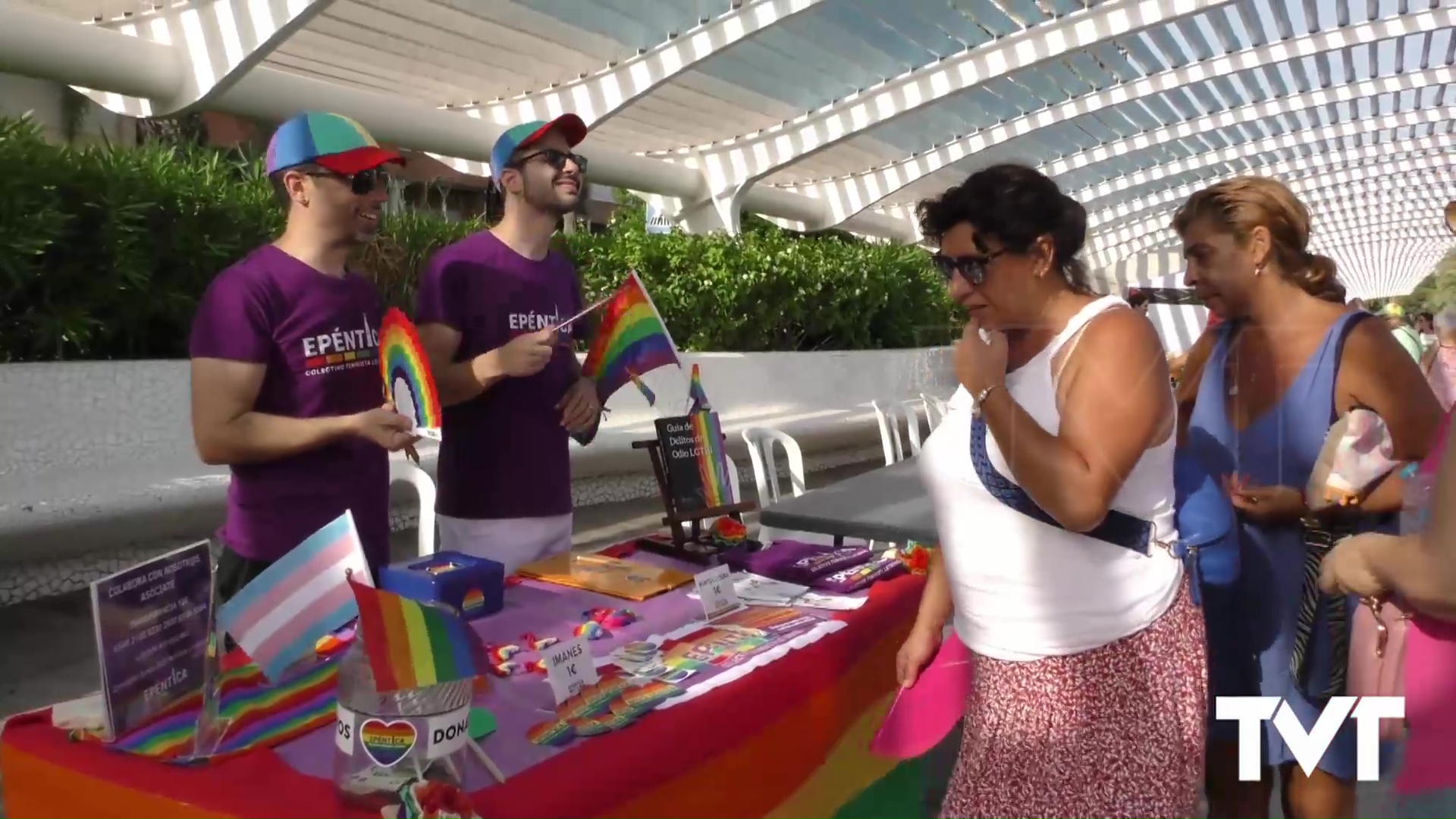 Imagen de Cientos de personas arropan el fin de fiesta de la Semana del Orgullo