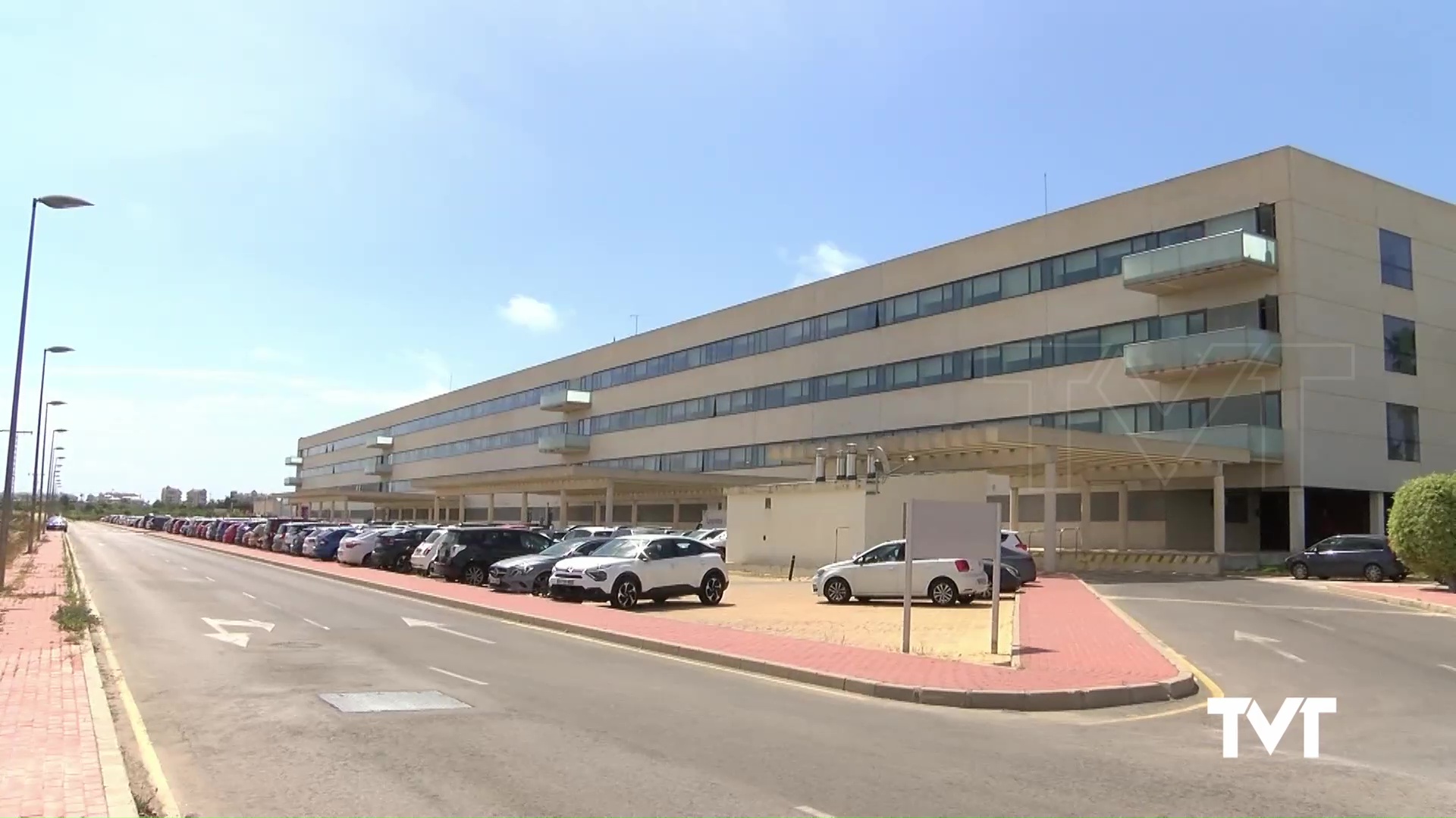 Imagen de El Hospital de Torrevieja incorpora una enfriadora adicional de 450 KW