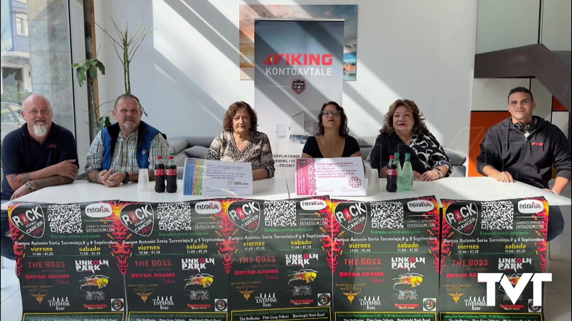 Imagen de Rock Against Cáncer logró recaudar 20.000 euros que han sido donados a las dos asociaciones de lucha contra el cáncer de Torrevieja 