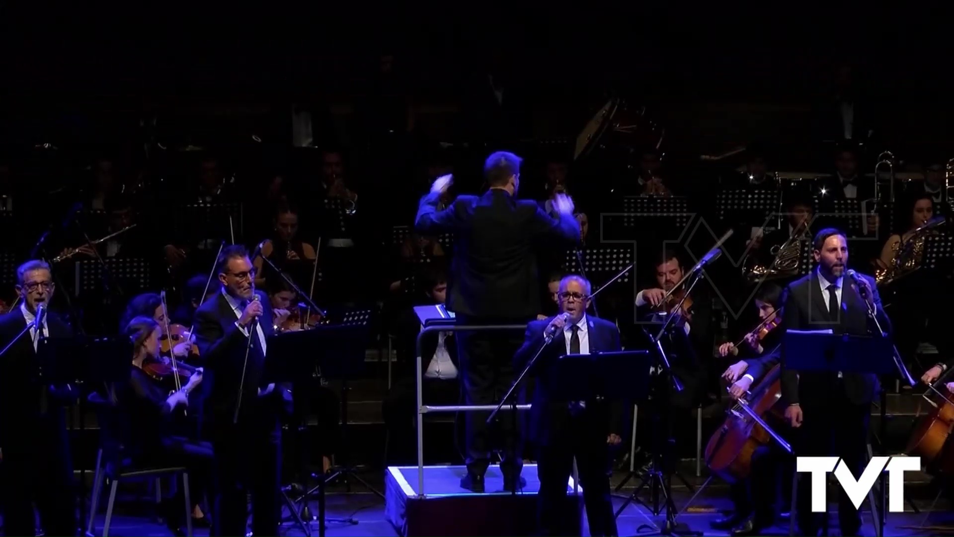 Imagen de La Joven Orquesta Sinfónica de Torrevieja y Sette Voci nos regalaron un mágico concierto en el Auditorio 