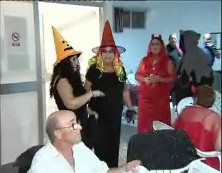Imagen de La Asociacion Cultural Andaluza Organiza Baile De Disfraces Halloween