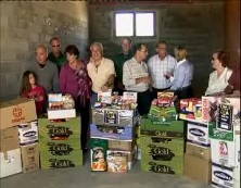 Imagen de La Cofradia Del Huerto Entrego 3.500 Kilos De Alimentos A Caritas Torrevieja