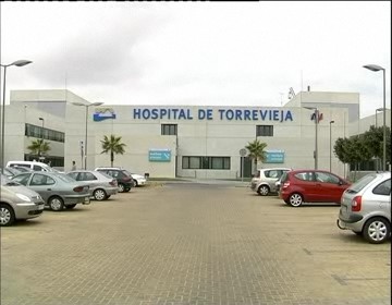 Imagen de Directivos Finlandeses Visitan El Hospital De Torrevieja Interesados Por Su Gestión Asistencial