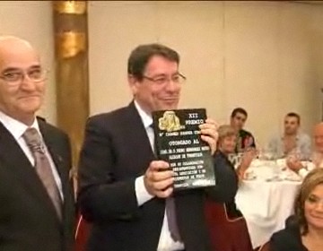 Imagen de El Alcalde De Torrevieja Recibio El 12 Premio Maria Del Carmen Samper Conesa