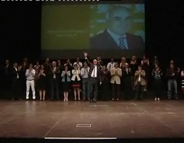 Imagen de Domingo Soler Presenta En El Teatro La Candidatura De Aptce Ante Más De 600 Personas