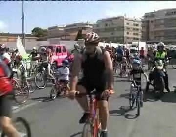 Imagen de Torrevieja celebra su Bisiquión y Carrera Ciclista La Purísima