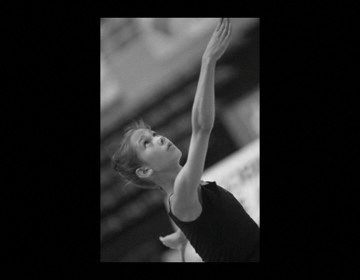 Imagen de La gimnasta torrevejense Polina Berezina se proclama Campeona de España Júnior 2012