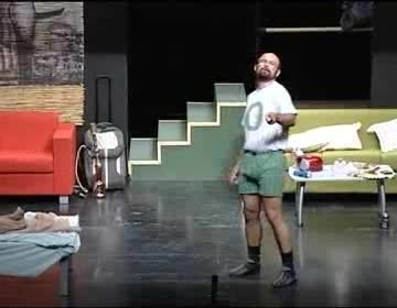 Imagen de Colesterol Teatro representa este sábado la obra Cómo hacer absolutamente infeliz a un hombre