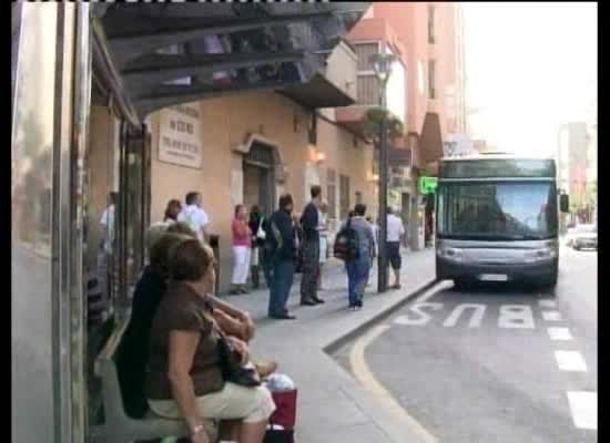 Imagen de El PSOE vuelve a pedir la municipalización del transporte urbano público