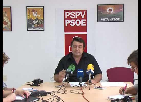 Imagen de El PSOE de Torrevieja muestra su rechazo a la aprobación de la ley 