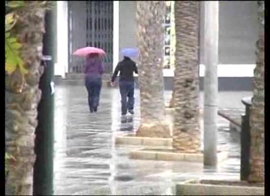 Imagen de Toca sacar el paraguas y el abrigo