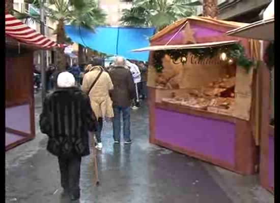 Imagen de El Mercado Navideño capeó el temporal de lluvia y frío pero no consiguió las ventas deseadas