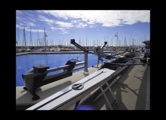 Imagen de Presentadas las nuevas embarcaciones de regatas del equipo de remo olímpico