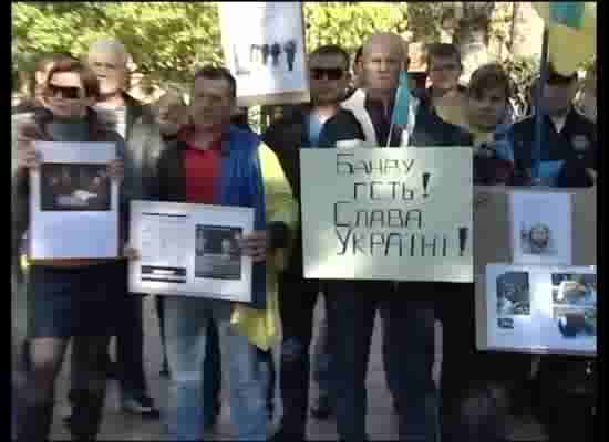 Imagen de Ucranianos se concentran en Torrevieja para solidarizarse con la situación de su país