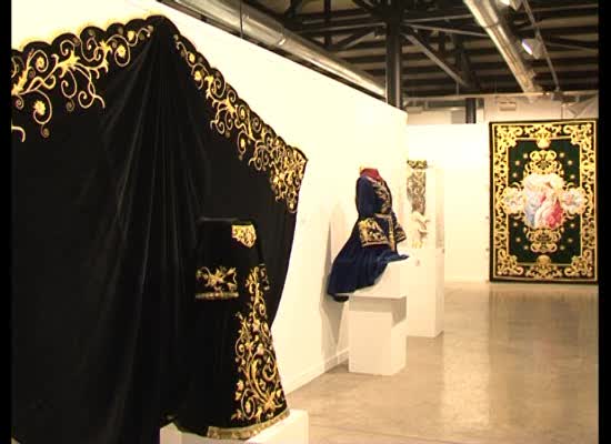 Imagen de El alcalde, Eduardo Dolón inauguró la exposición El Arte del Bordado en la sala Vista Alegre