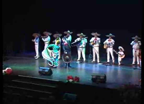 Imagen de Los mariachi Carlos Sanabria e Isaac García interpretaron un gran concierto en el Teatro Municipal