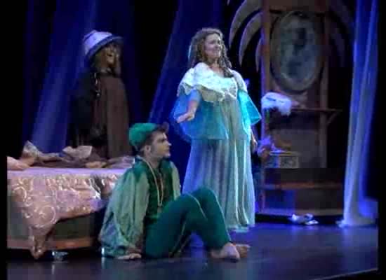 Imagen de El teatro de Torrevieja acogió un clásico de la literatura infantil: Peter Pan, el musical