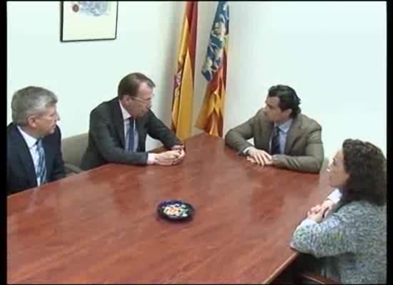 Imagen de Torrevieja recibe al embajador de Finlandia en España