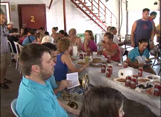 Imagen de Las paellas marcan el ecuador de las fiestas de la Virgen del Carmen