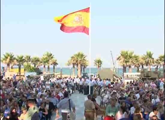 Imagen de El homenaje a los caídos, el momento más emotivo de la festividad de San Cristóbal en Torrelamata