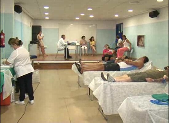 Imagen de Más de 35 personas acuden a la convocatoria de julio en el CIAJ para donar sangre