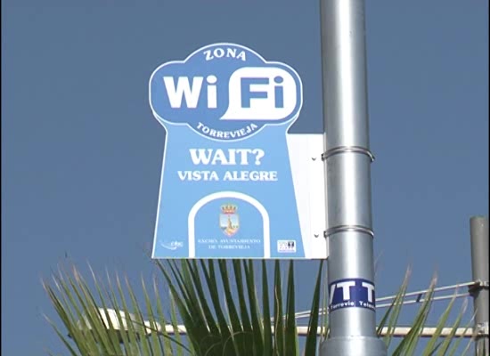 Imagen de El servicio wifi gratuito de Torrevieja entra en funcionamiento en siete zonas de la ciudad