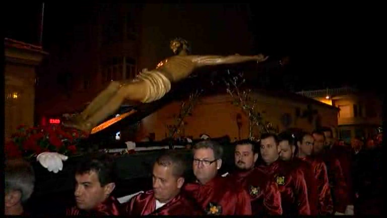 Imagen de El Via Crucis del Cristo Crucificado al Calvario marca la inminente llegada de la Semana Santa